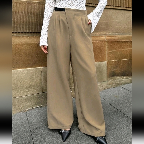Women's Solid Color Pleated Wide Leg Loose Casual Pants - Picture 1 of 5